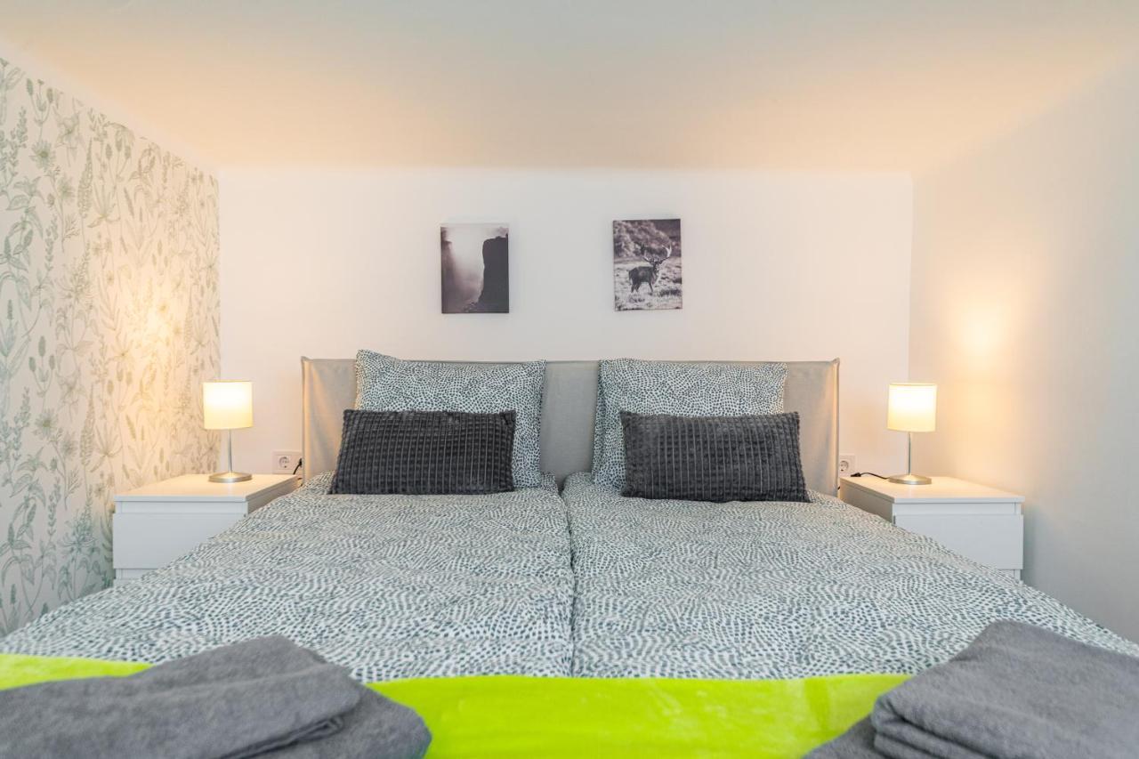 The Right Choice Studio Apartments Budapest Exteriör bild